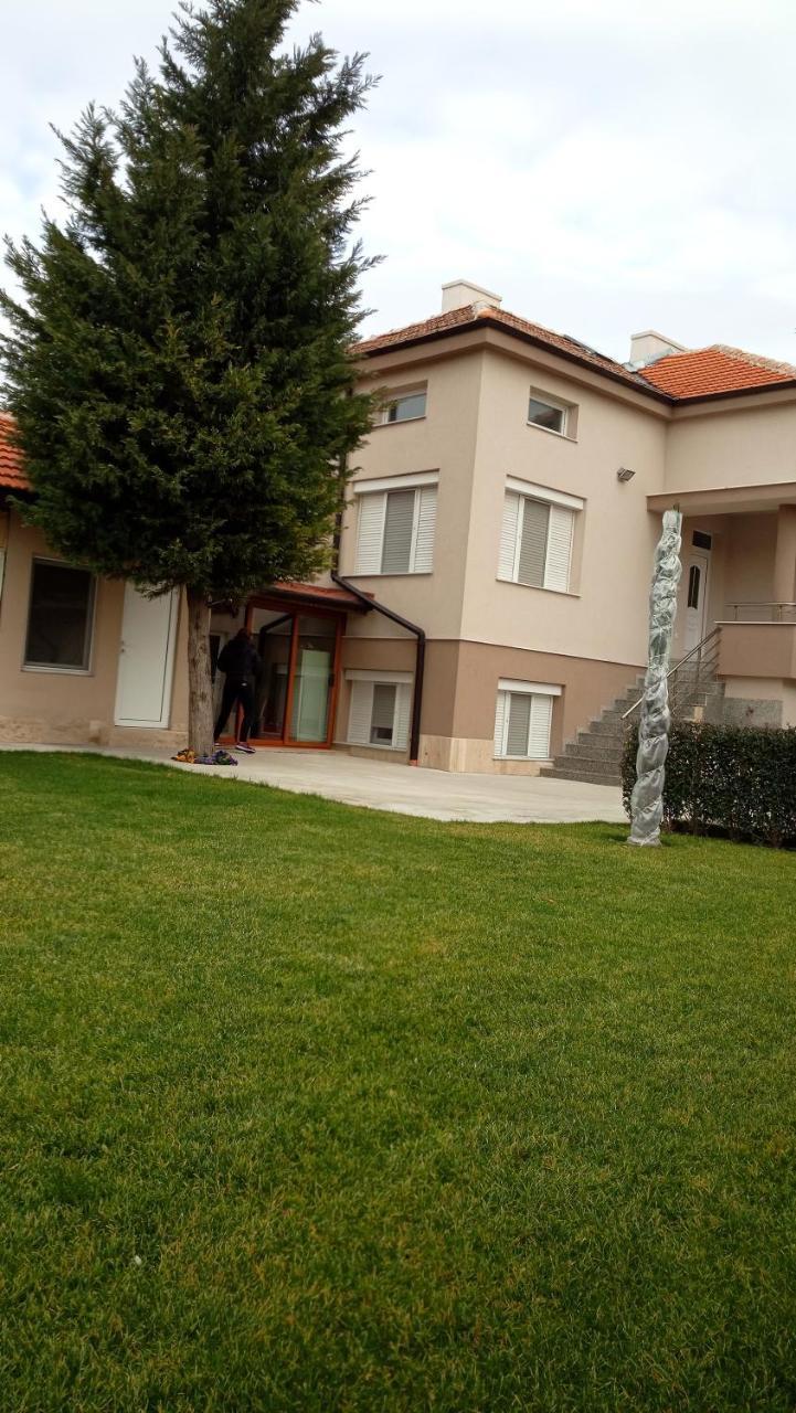 Villa Ros Guest House Svilengrad ภายนอก รูปภาพ