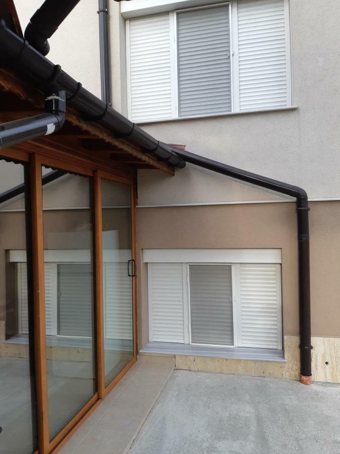 Villa Ros Guest House Svilengrad ภายนอก รูปภาพ